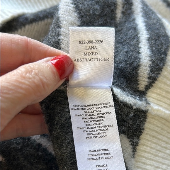 Rails Tiger Lana Mixed Abstract Print Sweater Wool Cashmere White Gray Sz XXS - Picture 9 of 11